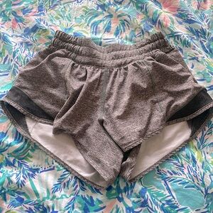 size 0 2.5 low rise gray hotty hots good condition